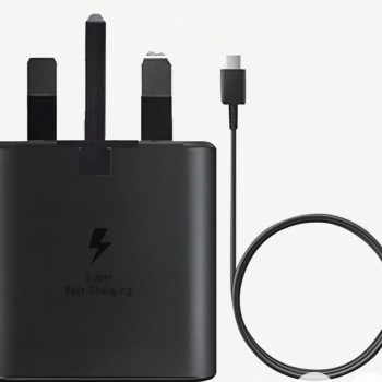 شاحن كامل تايب سي مع السلك شاحن كامل تايب سي مع السلك